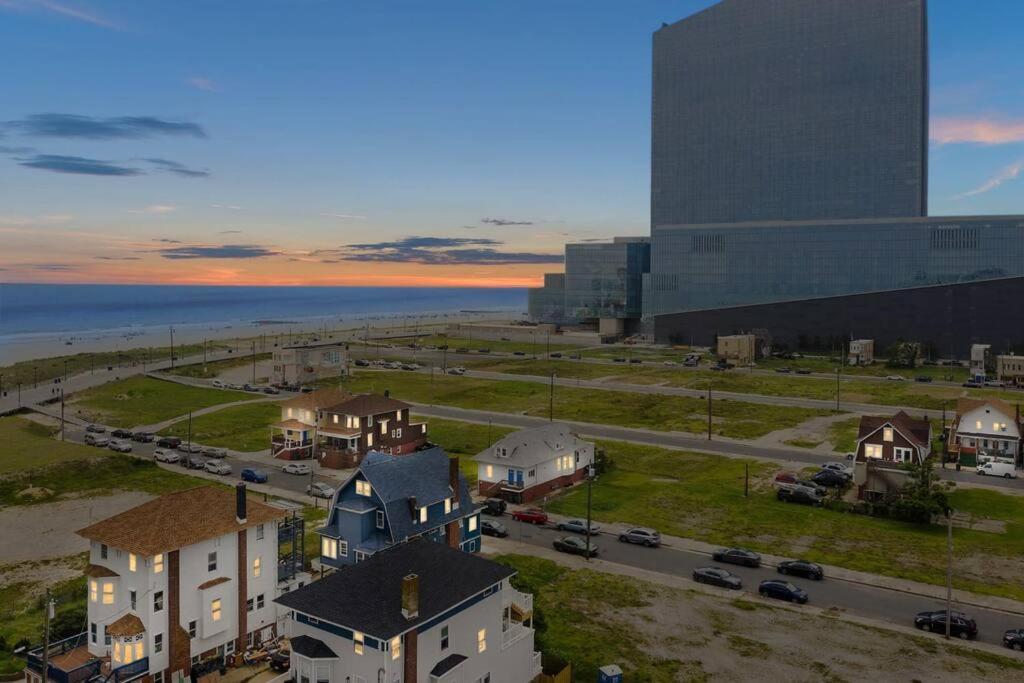 Renovated Beach Block 7Br North Beach Atlantic City - Steps To Beach & Casino エクステリア 写真
