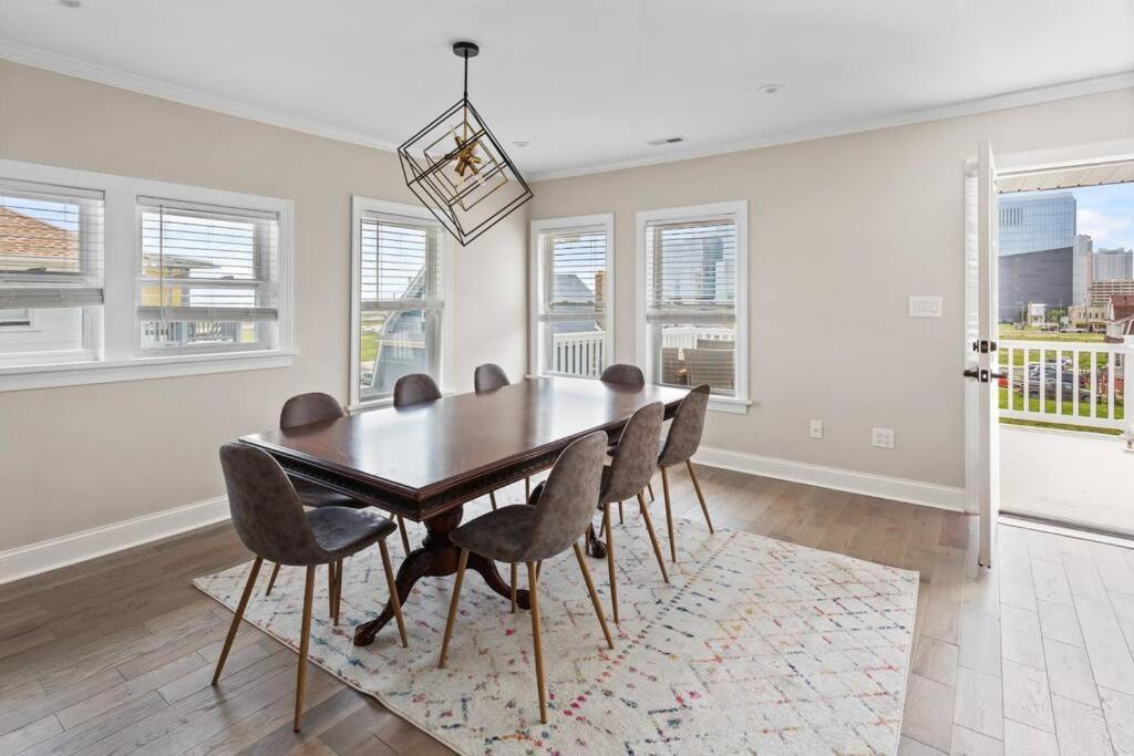 Renovated Beach Block 7Br North Beach Atlantic City - Steps To Beach & Casino エクステリア 写真