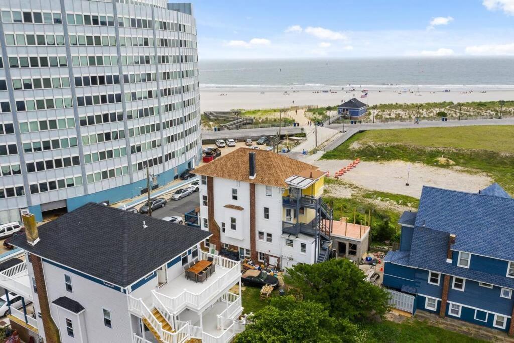 Renovated Beach Block 7Br North Beach Atlantic City - Steps To Beach & Casino エクステリア 写真